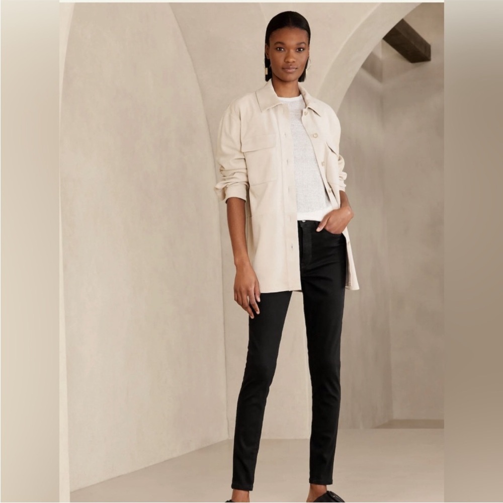 NEW! Banana Republic Black High-Rise Skinny Jean - Size 30 🩷 442800